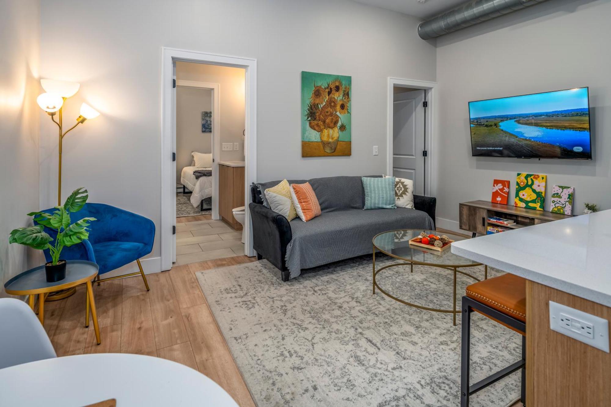 Prime Otr, 3 Lux Queen Beds, Two 55In Tvs, Steps To Tql, Findlay Market, Light Rail, Fast Wifi Cincinnati Exterior foto